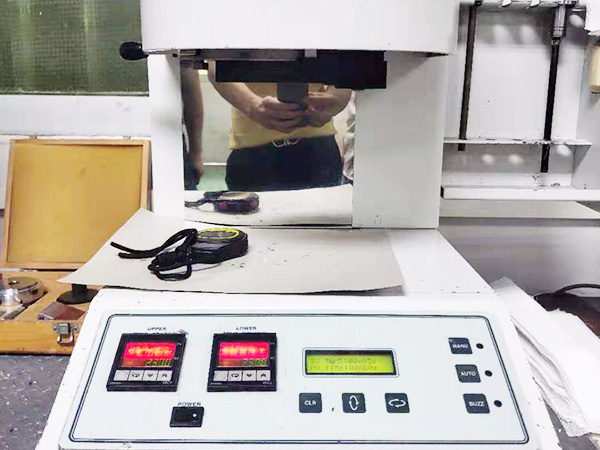 熔指流動(dòng)性測(cè)試儀